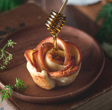 Load image into Gallery viewer, Raw Honey