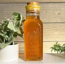 Load image into Gallery viewer, 16oz. Raw Honey-Classic Muth Jar
